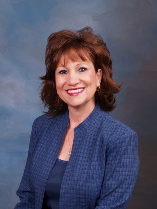 Jo Front office at Frontier Dental Arts